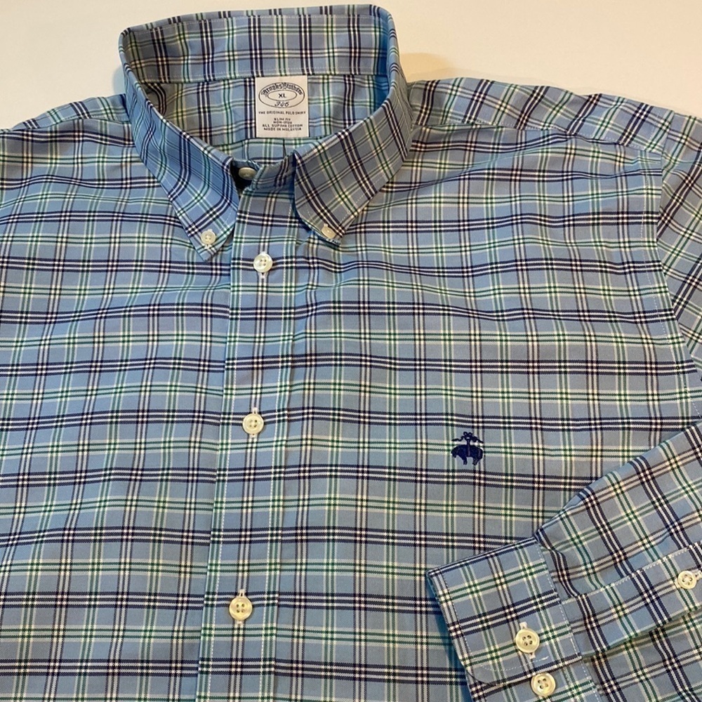 Brooks Brothers  men, long sleeve shirt, slim, fit, non-iron size XL